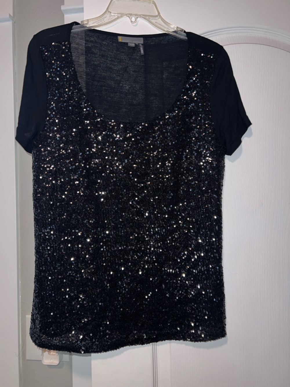 Women's Black Sequin Scoop Neck Short Sleeve Top